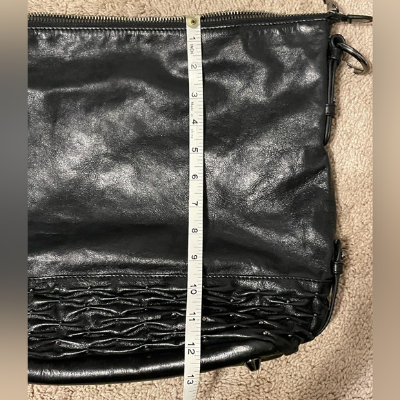 Gorgeous soft black leather purse. - Picture 12 of 12